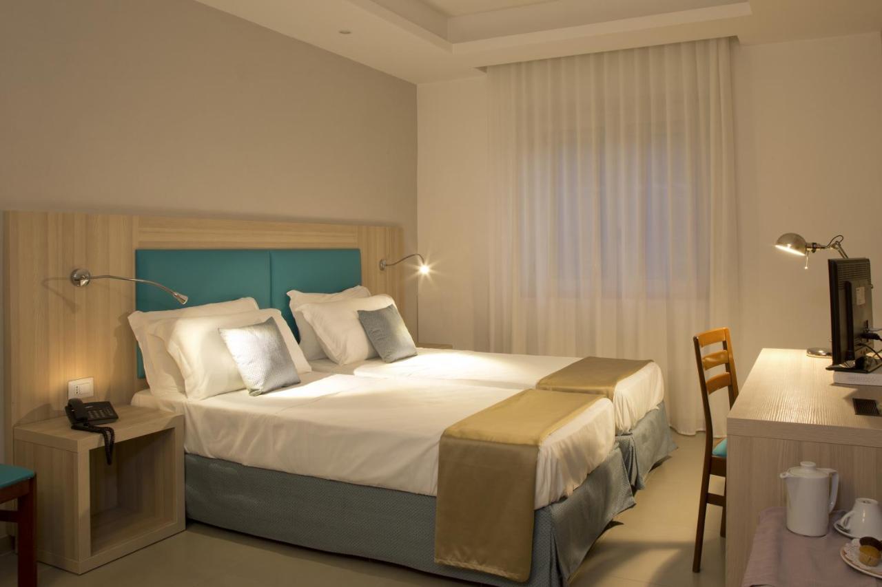 American Hotel Поццуоли Экстерьер фото