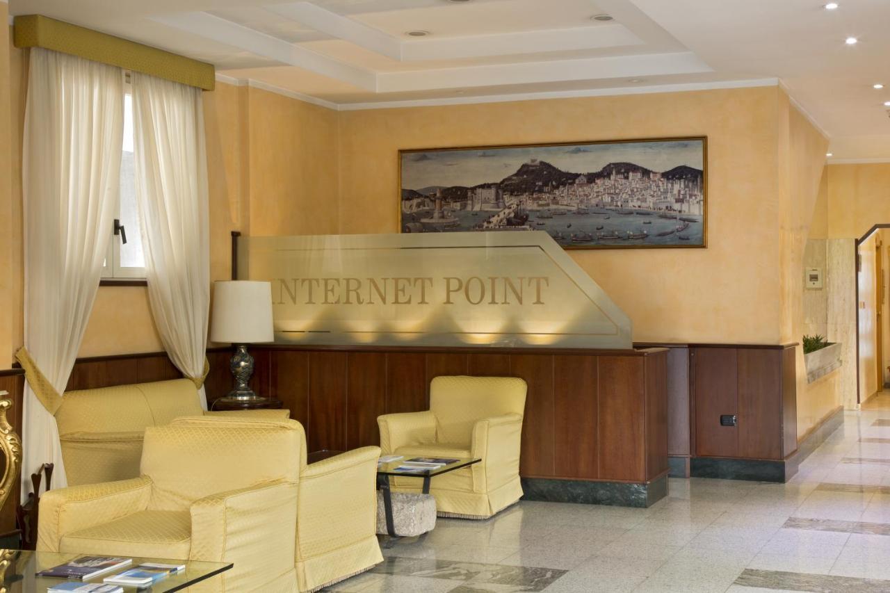 American Hotel Поццуоли Экстерьер фото